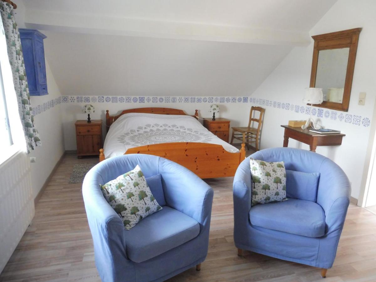 La Lustinoise Bed & Breakfast ภายนอก รูปภาพ